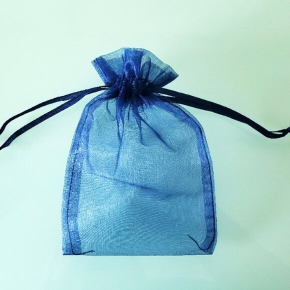 Christmas Tree Pendant for Friends - Engraved "Crazy Beautiful Friends Forever" - Picture 5 of 5